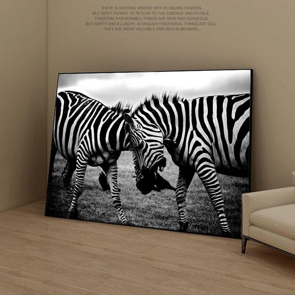 CANVAS - Wild Zebras