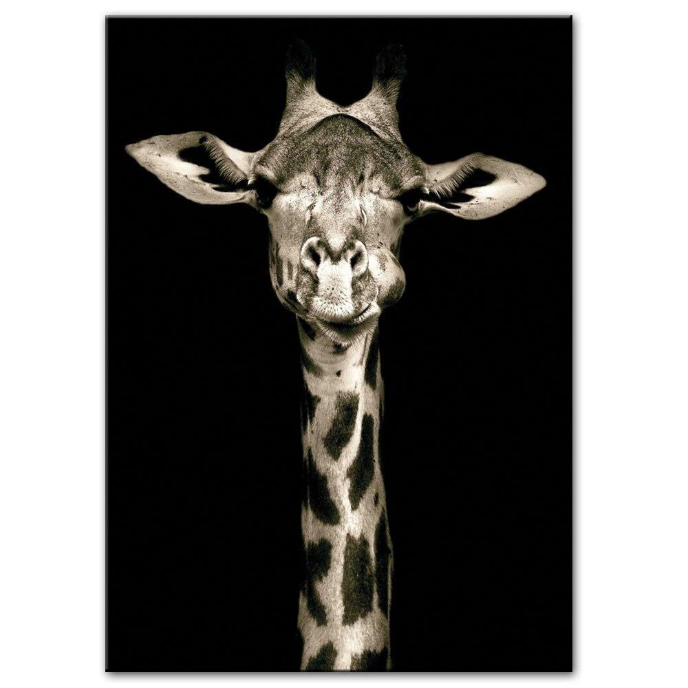 CANVAS - Baby Giraffe
