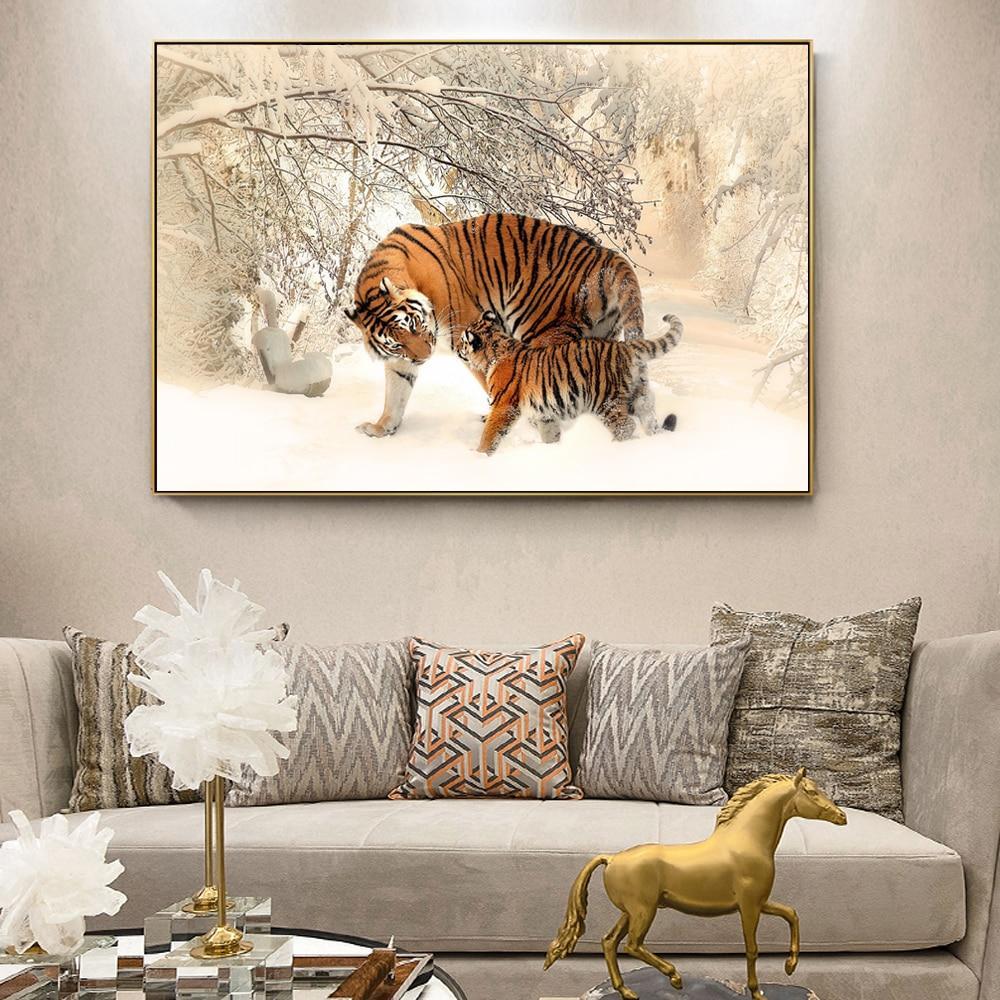 CANVAS - Tigers in the snow