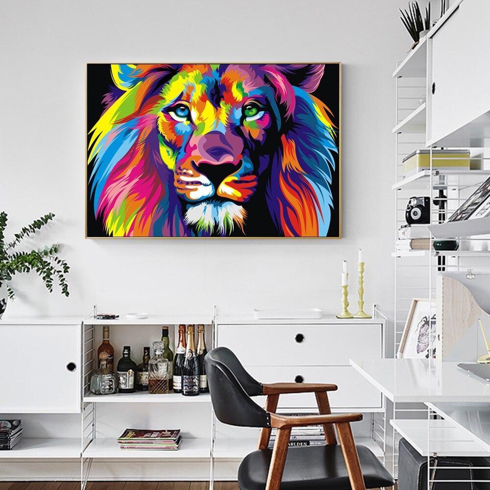 CANVAS - The Colorful Lion
