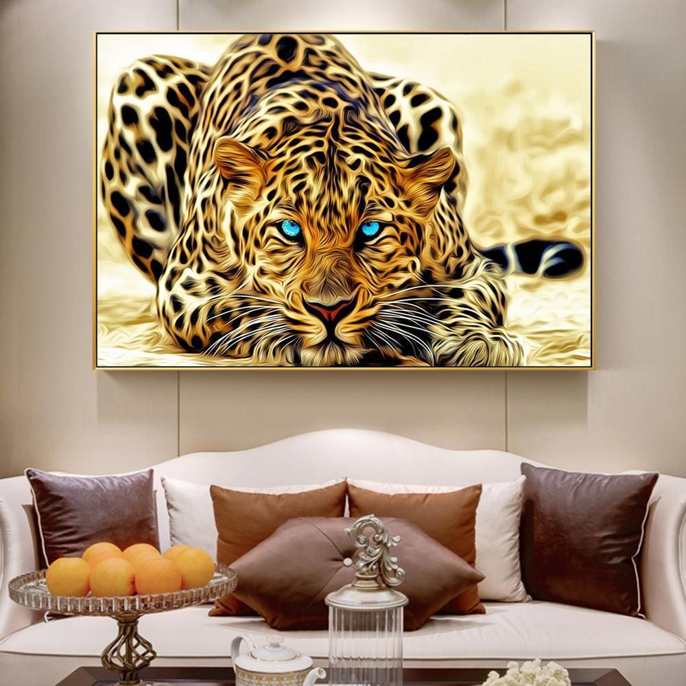 CANVAS - Blue-Eyed Leopard
